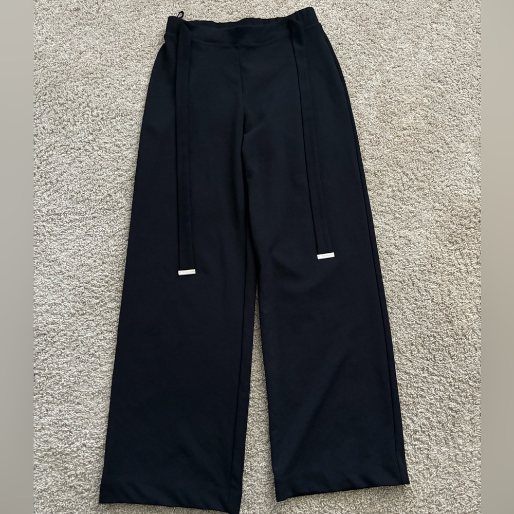 Tahari- Dress Pants